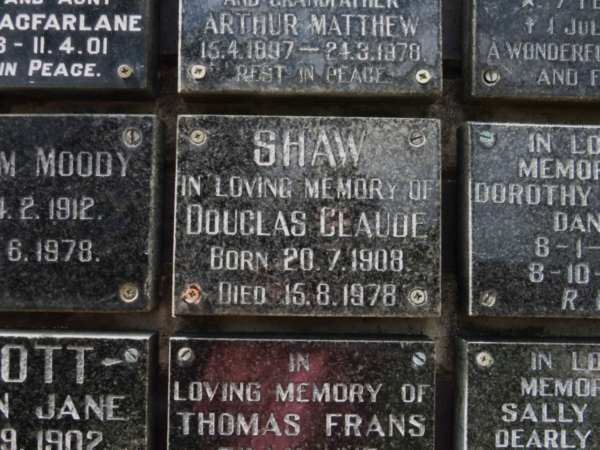 SHAW Douglas Claude 1908-1978