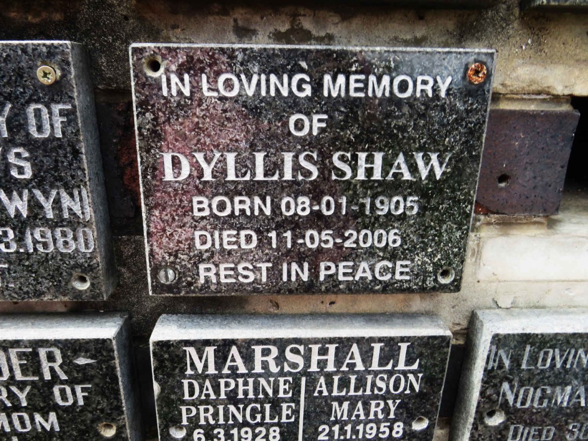 SHAW Dyllis 1905-2006