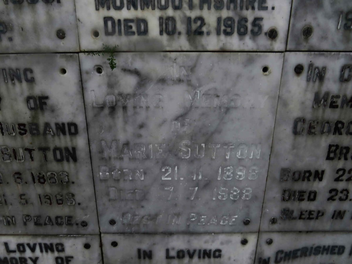 SUTTON Marie 1896-1988