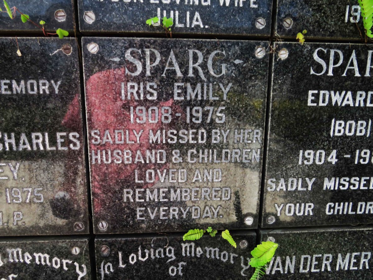 SPARG Iris Emily 1908-1975