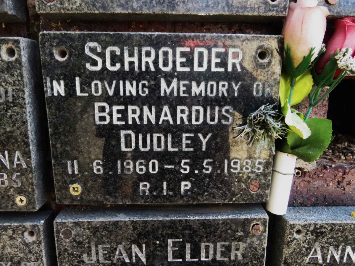SCHROEDER Bernadus Dudley 1960-1985