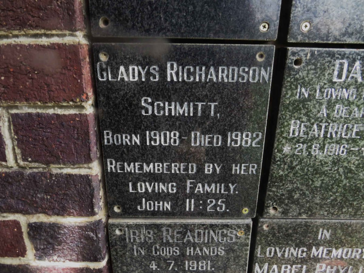 SCHMITT Gladys Richardson 1908-1982