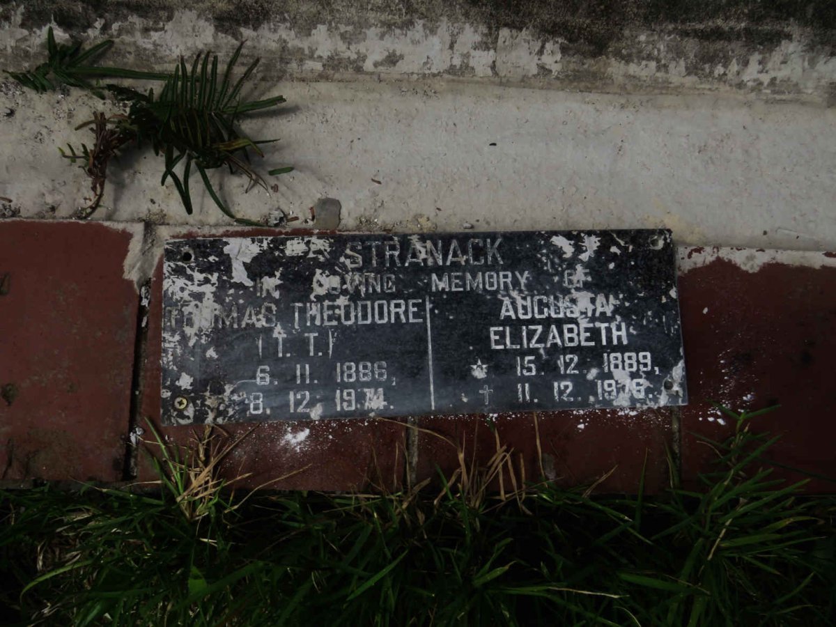 STRANACK Thomas Theodore 1886-1974 &amp; Augusta Elizabeth 1889-197?