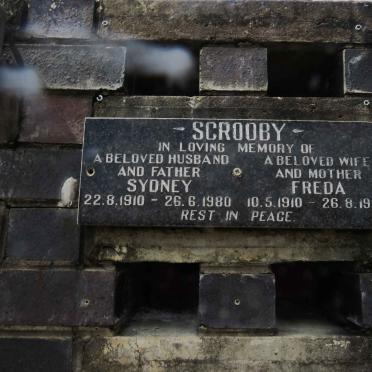 SCROOBY Sydney 1910-1980 &amp; Freda 1910-1994