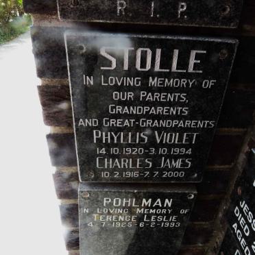 STOLLE Charles James 1916-2000 &amp; Phyllis Violet 1920-1994