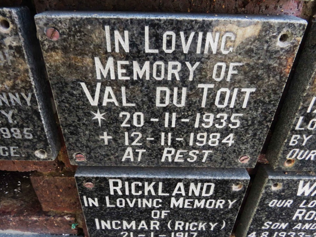 TOIT Val, du 1935-1984