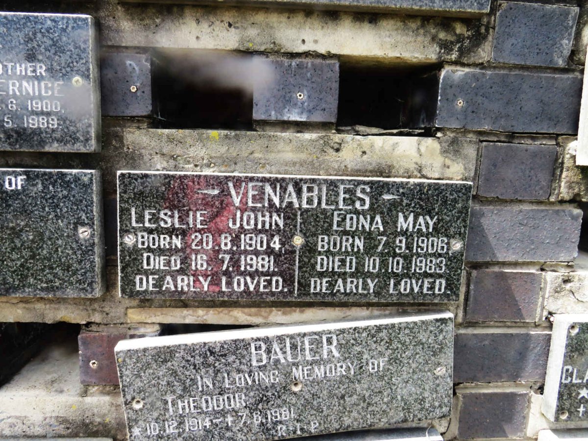 VENABLES Leslie John 1904-1981 &amp; Edna May 1906-1983