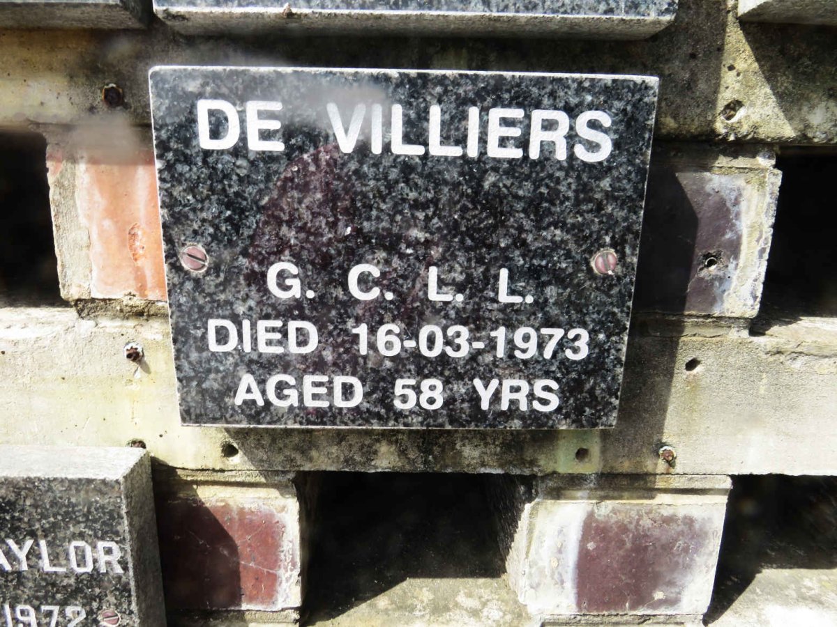 VILLIERS G.C.L.L., de -1973