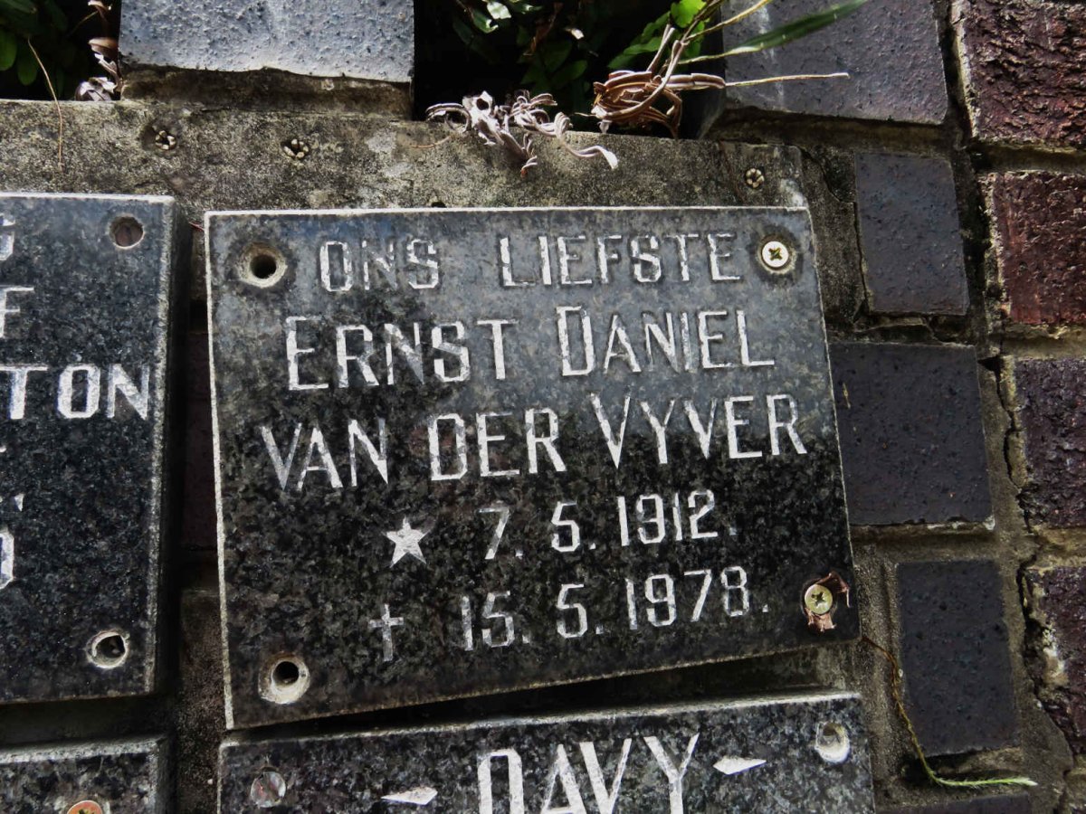 VYVER Ernst Daniel, van der 1912-1978