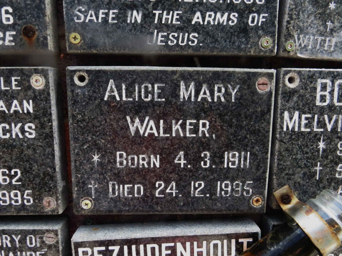WALKER Alice Mary 1911-1995