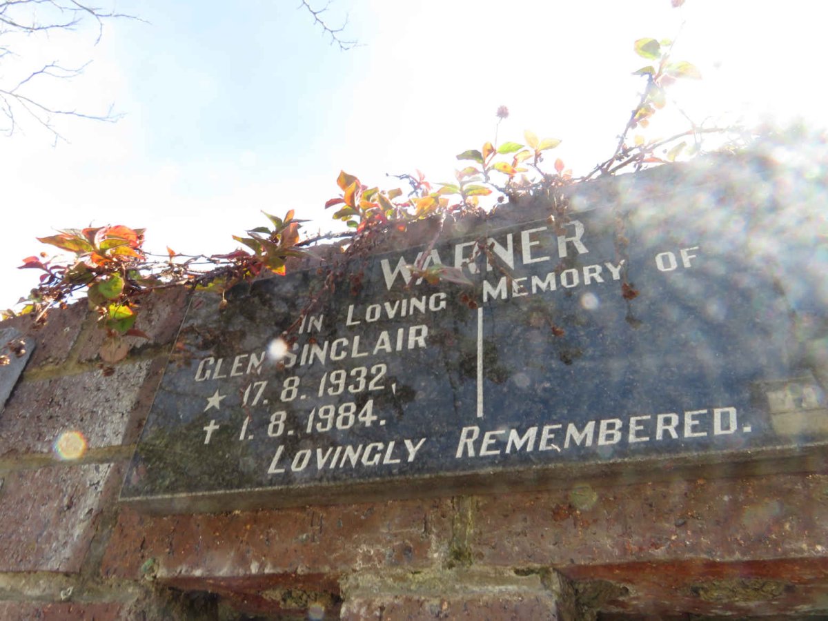 WARNER Glen Sinclair 1932-1984