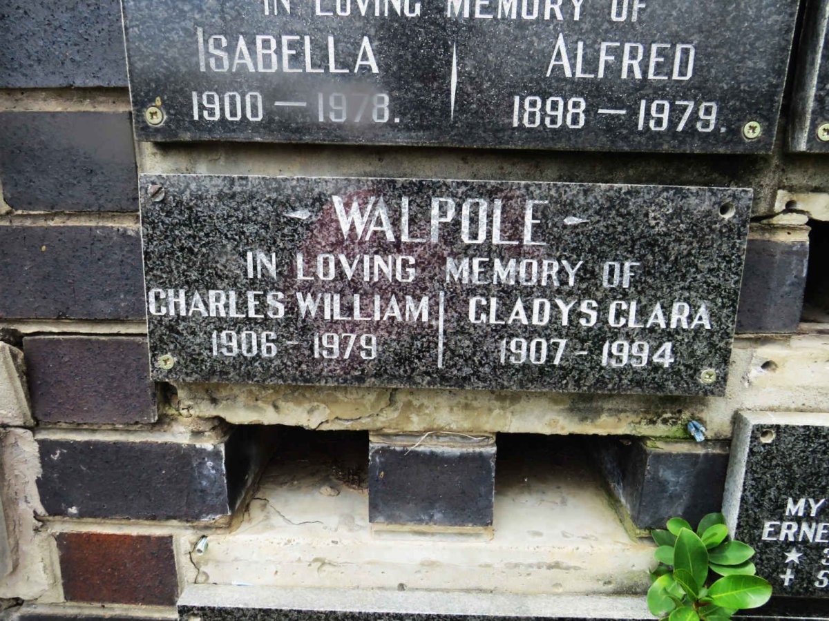 WALPOLE Charles William 1906-1979 &amp; Gladys Clara 1907-1994