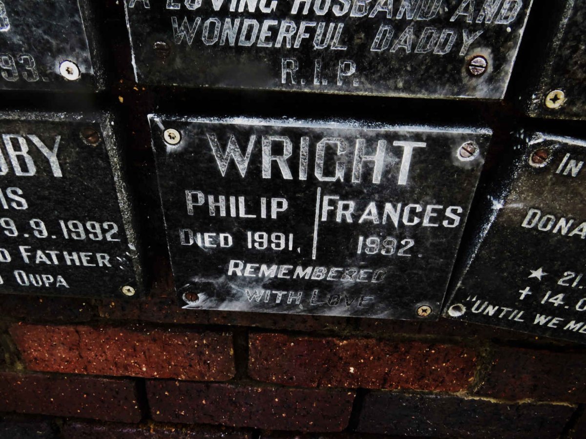 WRIGHT Philip -1991 &amp; Frances -1992
