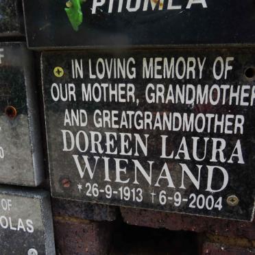 WIENAND Doreen Laura 1913-2004