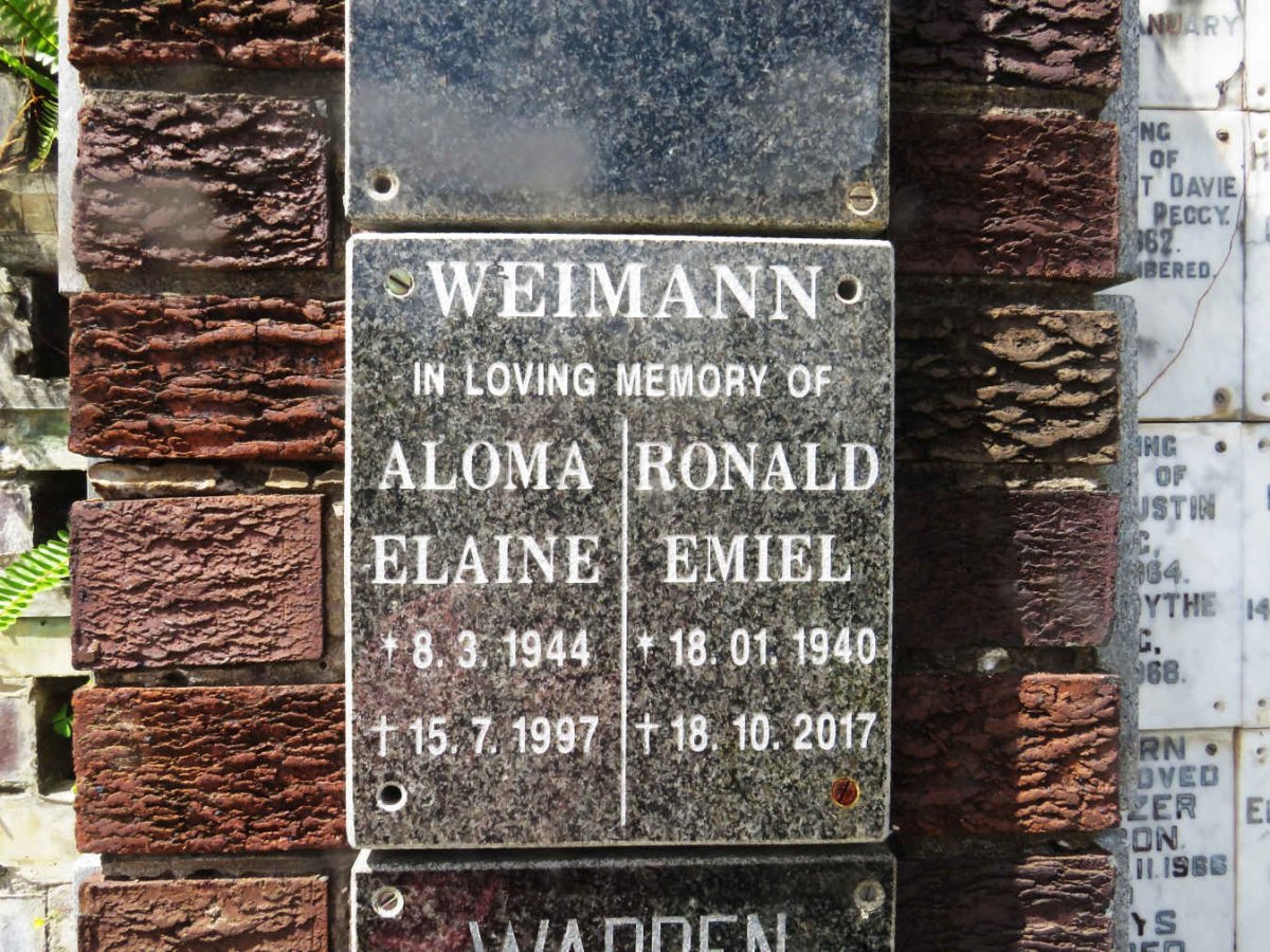 WEIMANN Ronald Emiel 1940-2017 &amp; Aloma Elaine 1944-1997