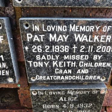 WALKER Pat May 1936-2000