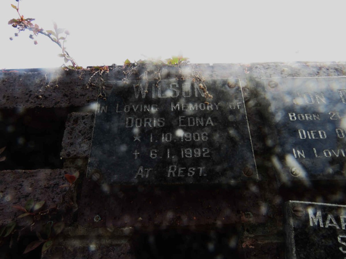 WILSON Doris Edna 1906-1992