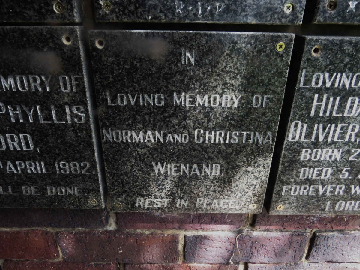 WIENAND Norman &amp; Christina
