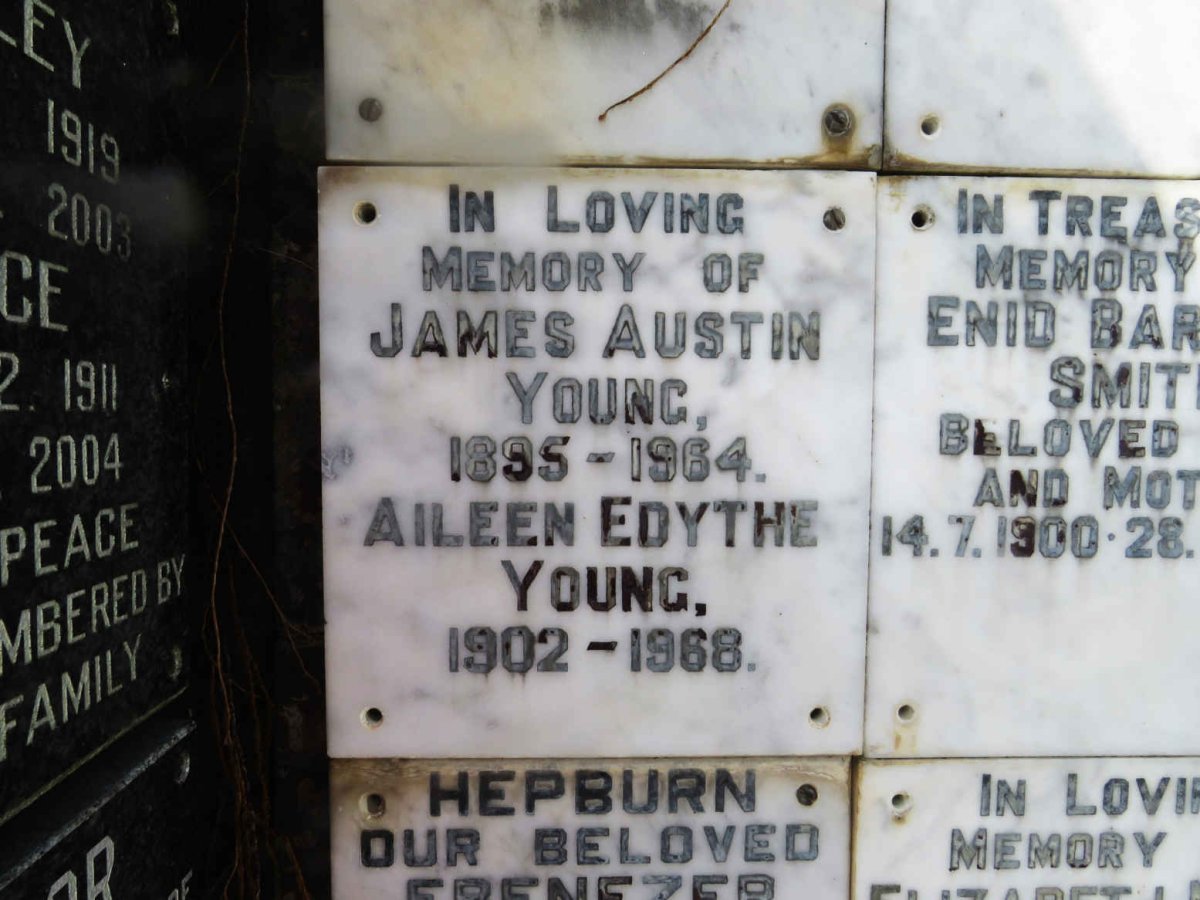 YOUNG James Austin 1895-1964 &amp; Aileen Edythe 1902-1968