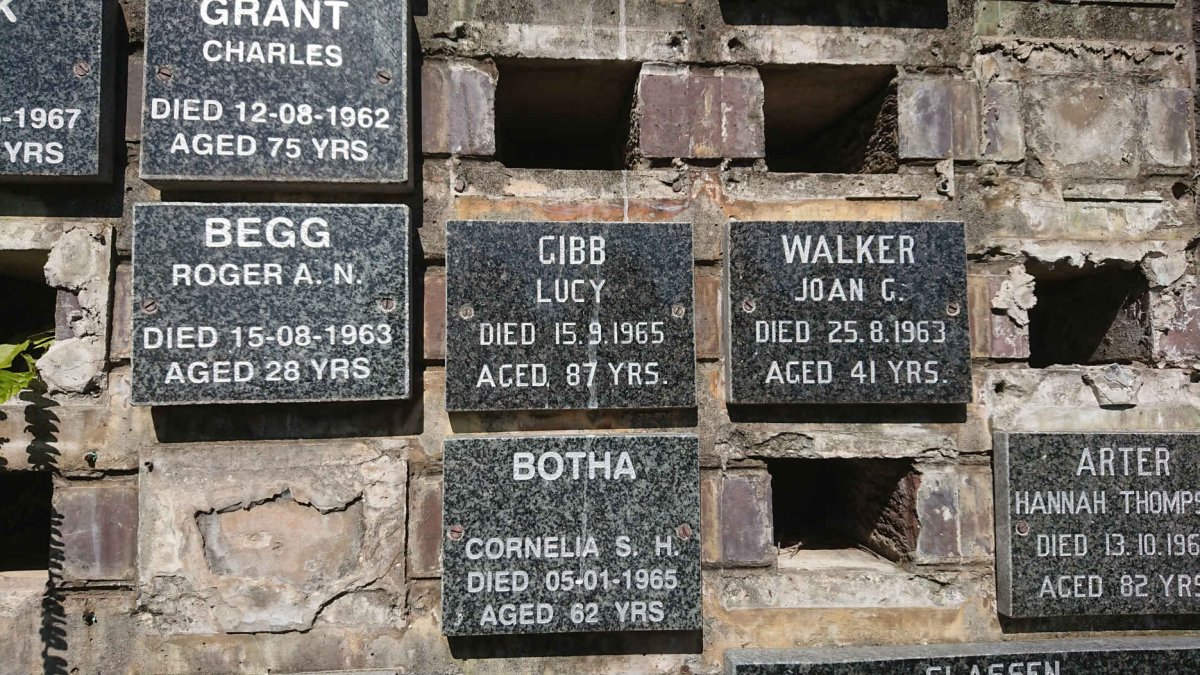 31. Memorial Wall