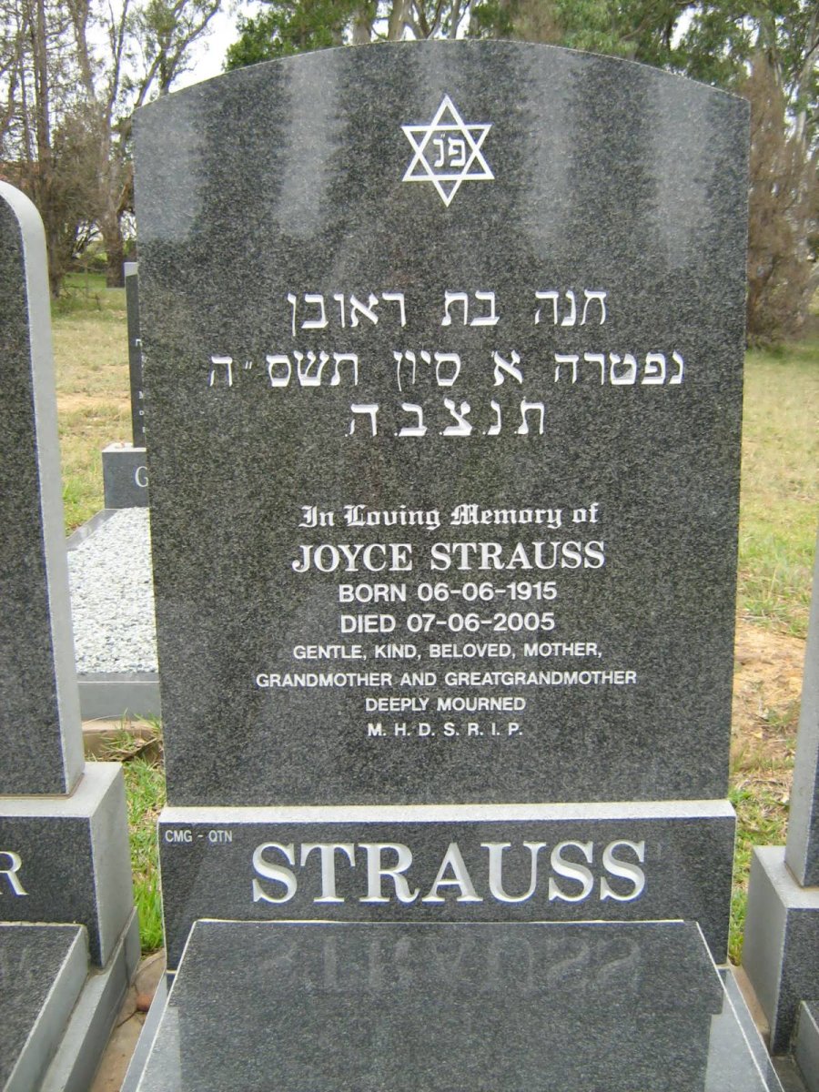 STRAUSS Joyce 1915-2005