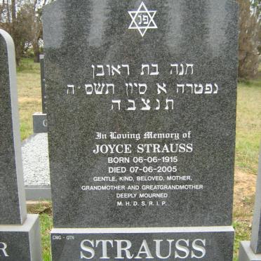STRAUSS Joyce 1915-2005