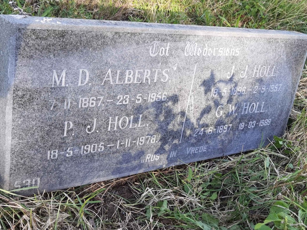 ALBERTS M.D. 1867-1956 :: HOLL 1896-1957 :: HOLL G.W. 1897-1989 :: HOLL P.J. 1905-1978