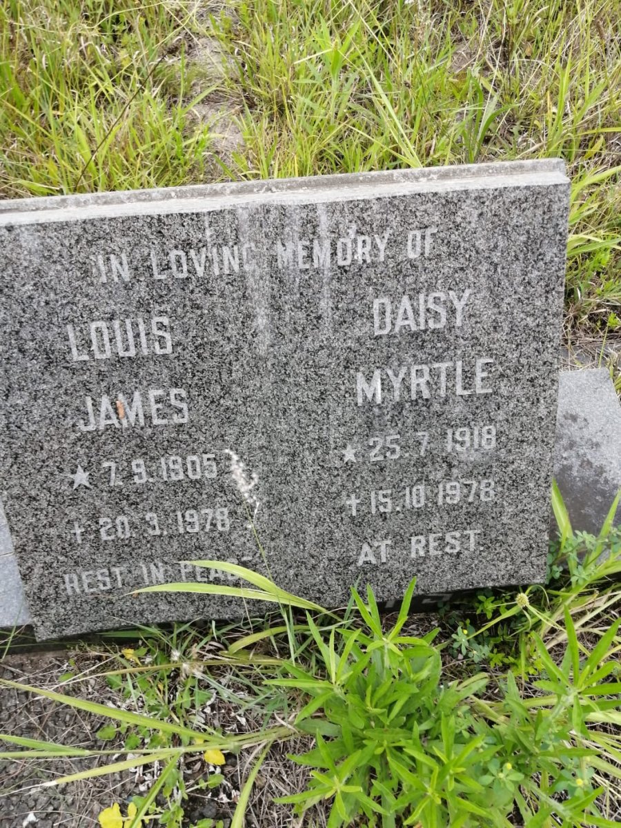 DEETLEFS Louis James 1905-1978 &amp; Daisy Myrtle MILNS 1918-1978