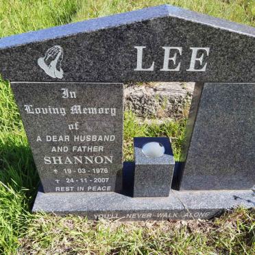 LEE Shannon 1976-2007