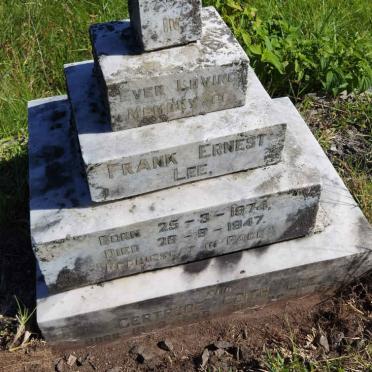 LEE Frank Ernest 1874-1947 &amp; Gertrude Edith 1875-19?
