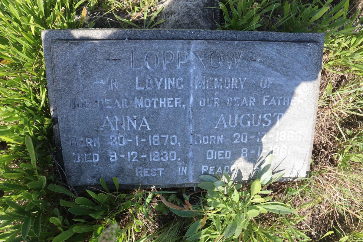 LOPPNOW August 1866-1961 &amp; Anna 1870-1930