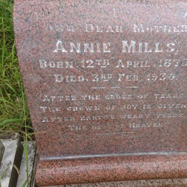MILLS Annie 1875-1930