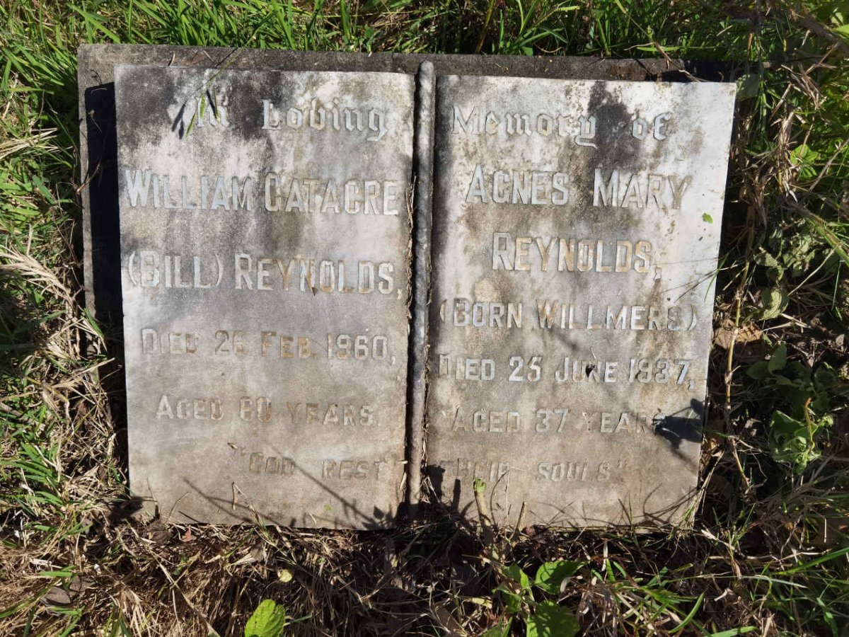 REYNOLDS William Gatacre  -1960 &amp; Agnes Mary WILLMERS  -1937
