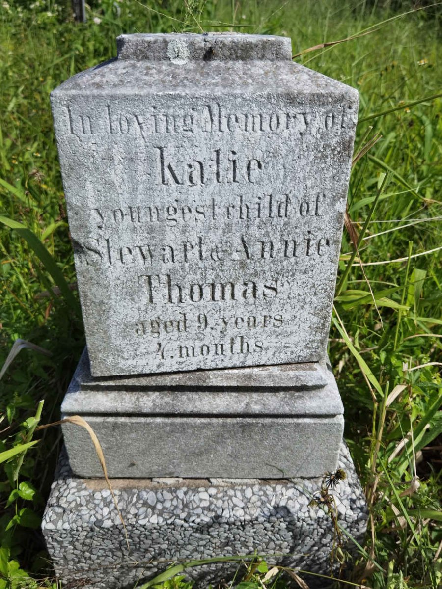 THOMAS Katie