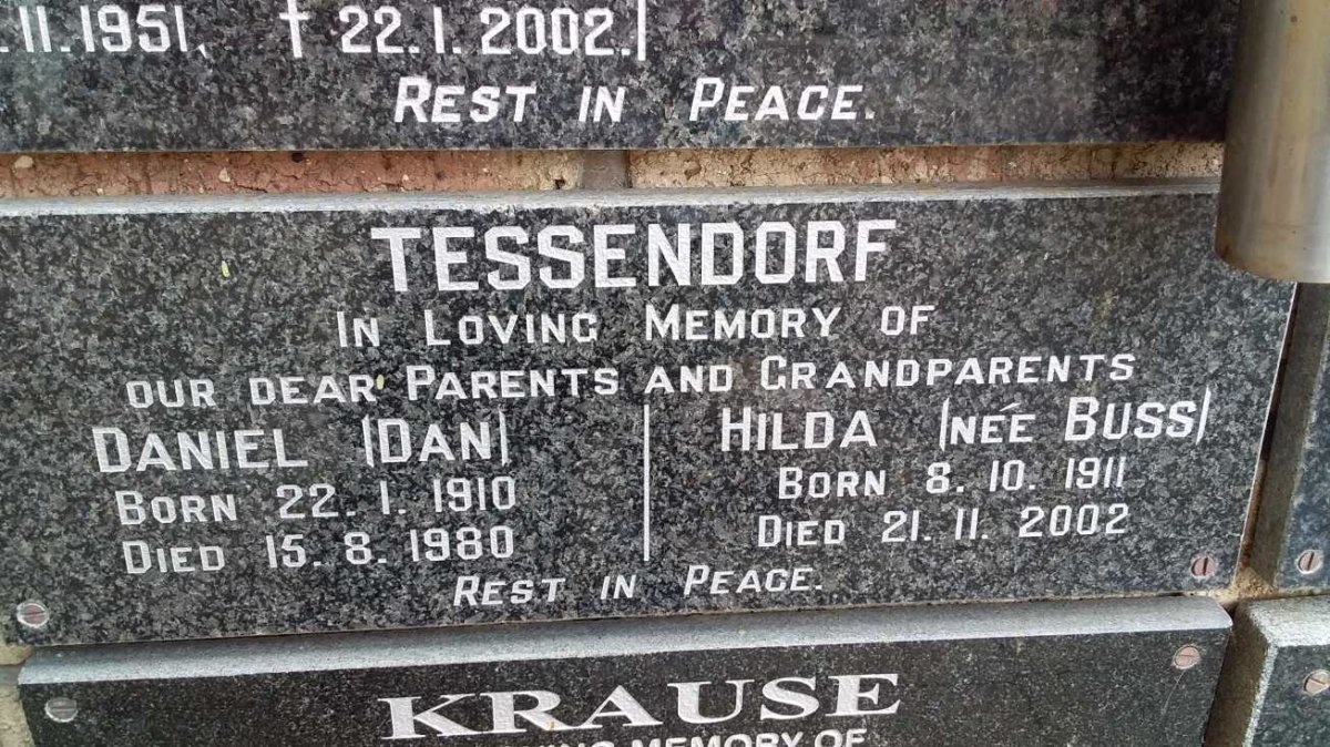 TESSENDORF Daniel 1910-1980 &amp; Hilda BUSS 1911-2002