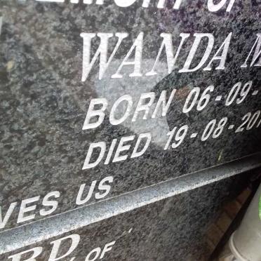 KRETZMANN Garnet August 1921-2012 &amp; Wanda Maria 1923-2014