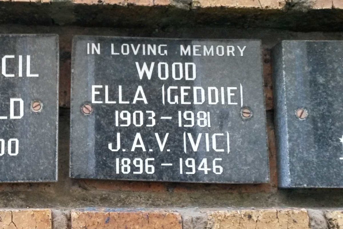 WOOD J.A.V. 1896-1946 &amp; Ella GEDDIE 1913-1981