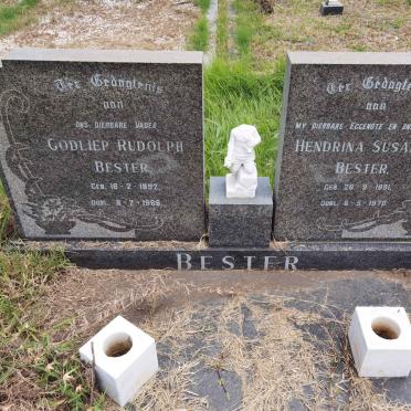 BESTER Godliep Rudolph 1892-1988 &amp; Hendrina Susanna 1891-1970