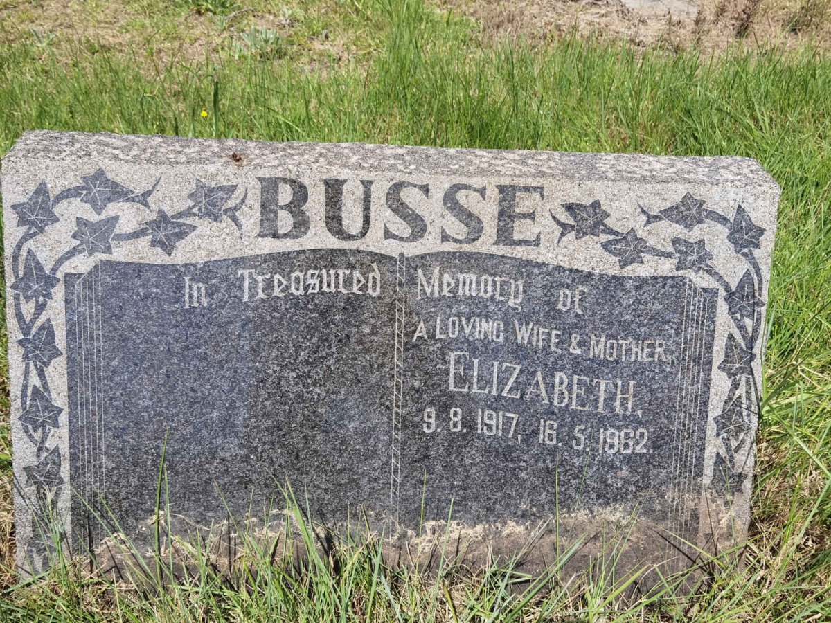 BUSSE Elizabeth 1917-1962
