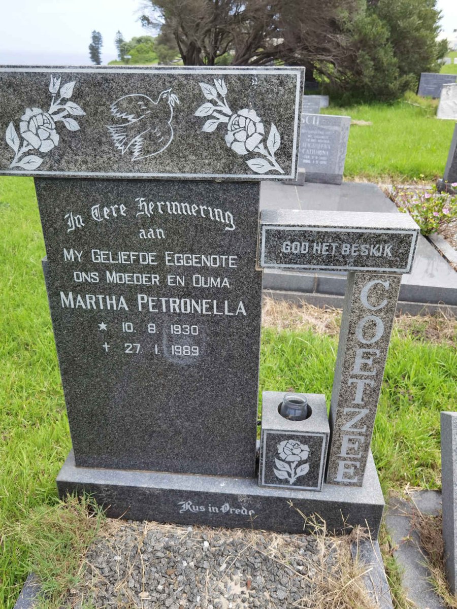 COETZEE Martha Petronella 1930-1989