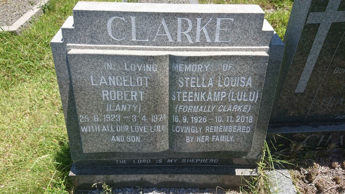 CLARKE Lancelot Robert 1923-1974 :: STEENKAMP Stella Louisa formerly CLARKE 1926-2018
