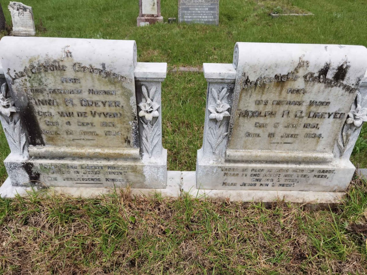 DREYER Rudolph P.G. 1851-1934 &amp; Anna M. VAN DE VYVER 1851-1934