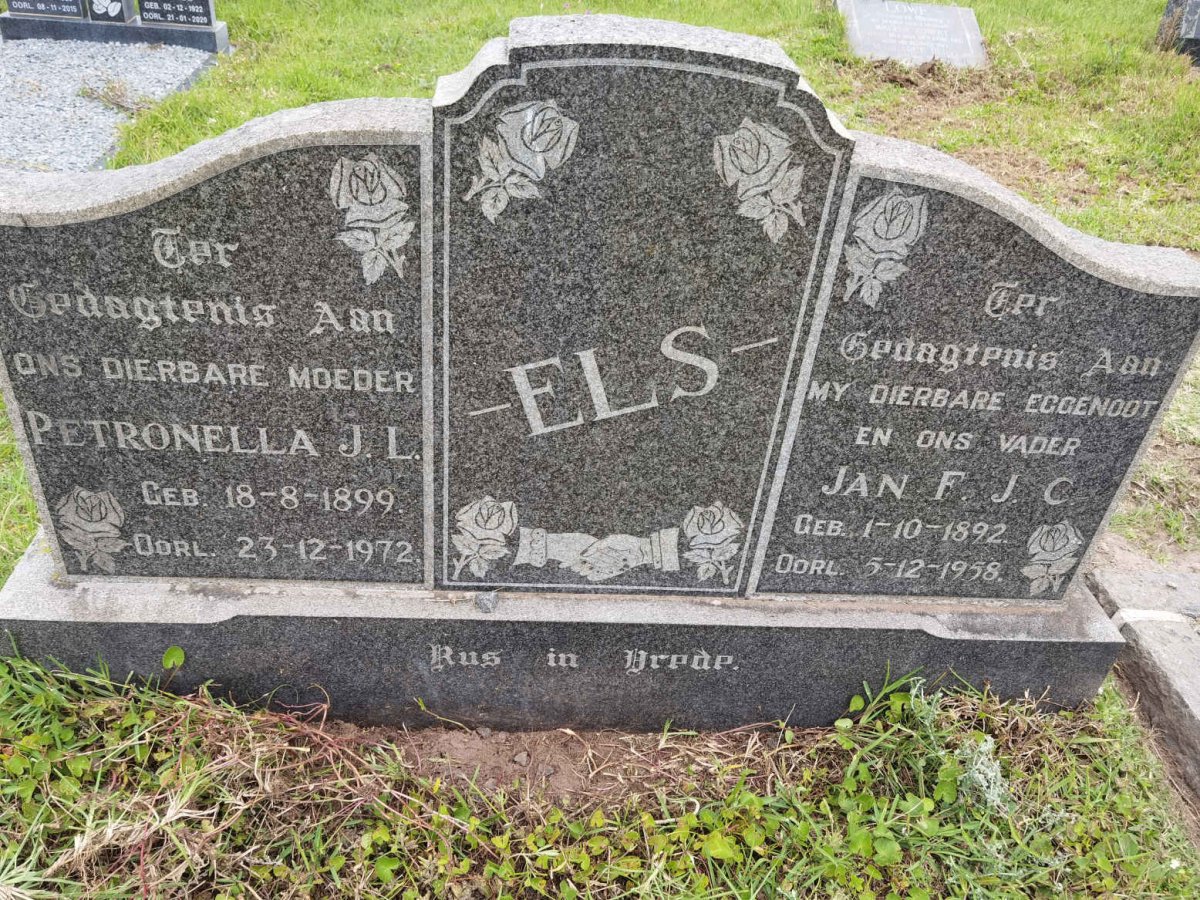 ELS Jan F.J.C. 1892-1958 &amp; Petronella J.L. 1899-1972