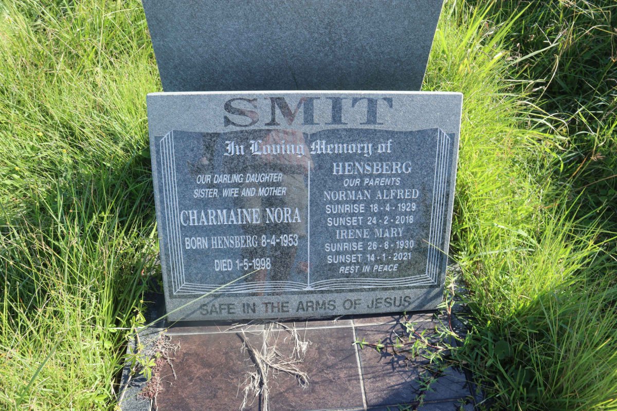 HENSBERG Norman Alfred 1929-2018 &amp; Irene Mary 1930-2021 :: SMIT Charmaine Nora nee HENSBERG 1953-1998