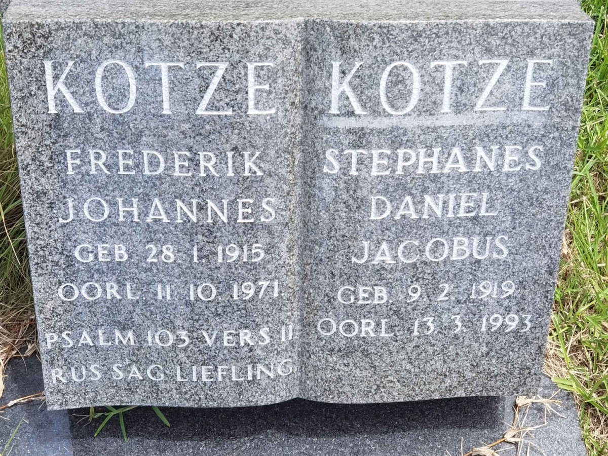 KOTZE Frederik Johannes 1915-1971 :: KOTZE Stephanes Daniel Jacobus 1919-1993