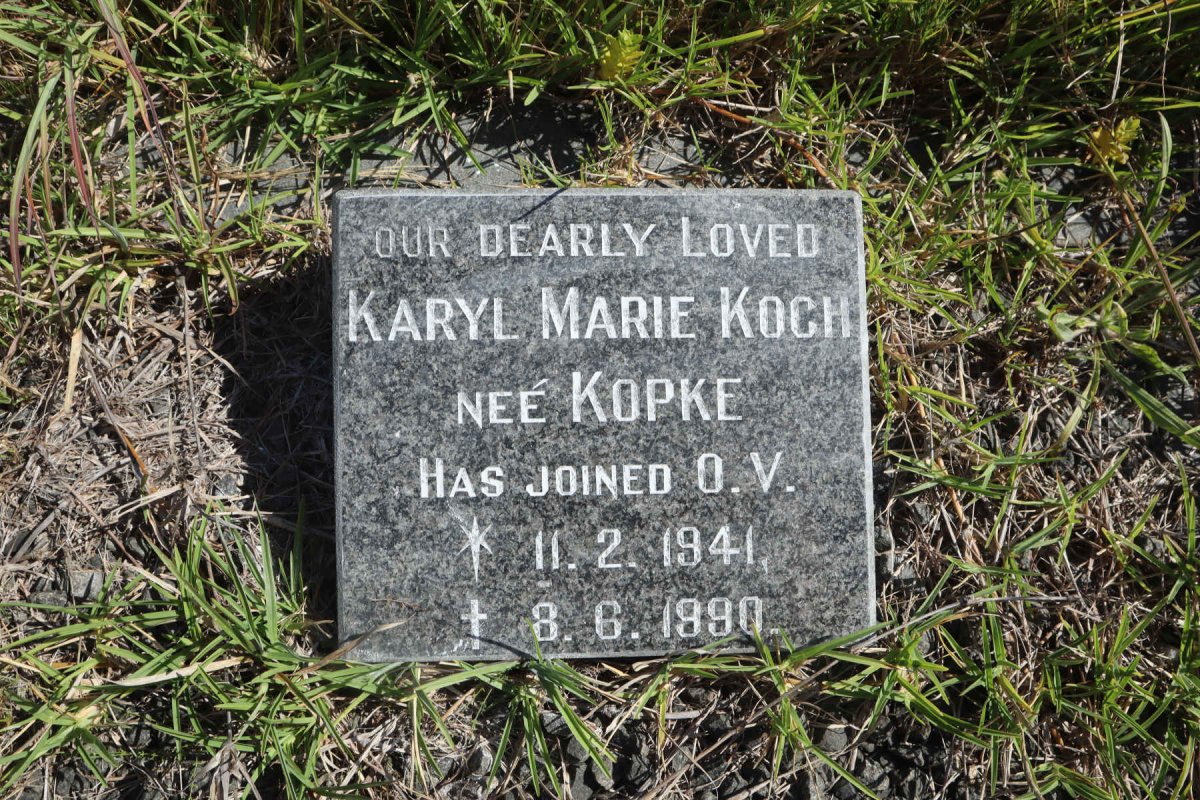 KOCH Karyl Marie nee KOPKE 1941-1990