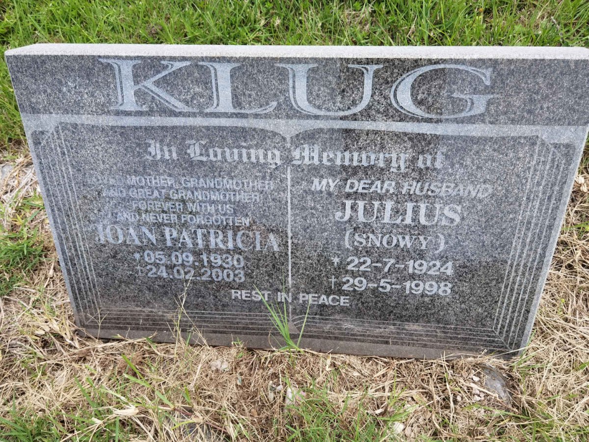 KLUG Julius 1924-1998 &amp; Joan Patricia 1930-2003