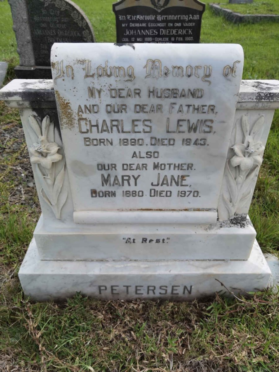 PETERSEN Charles Lewis 1880-1943 &amp; Mary Jane 1880-1970