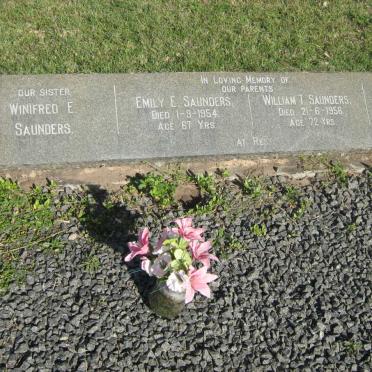 SAUNDERS William T. -1956 &amp; Emily F. -1954 :: SAUNDERS Winifred E. -1919 :: ARMSTRONG Sarah -1922