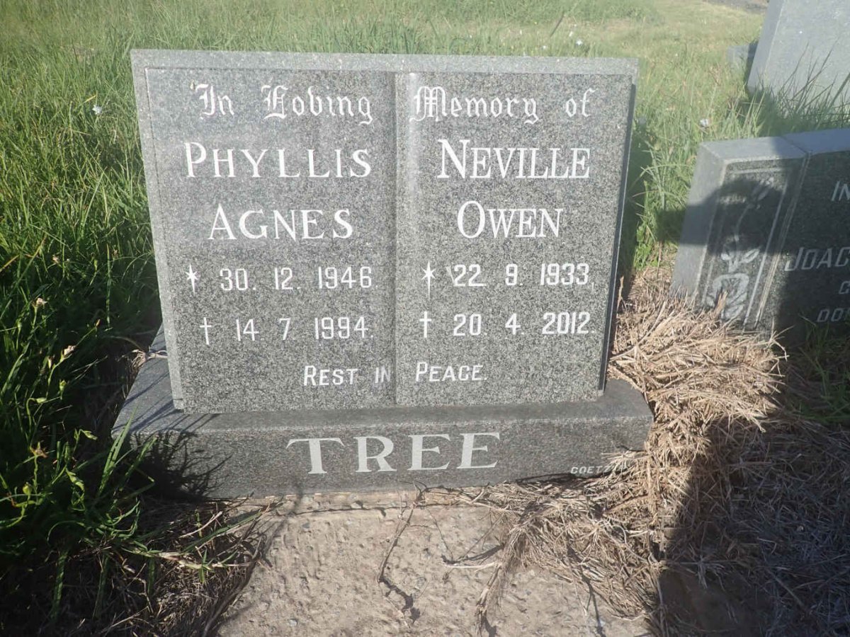 TREE Neville Owen 1933-2012 &amp; Phyllis Agnes 1946-1994